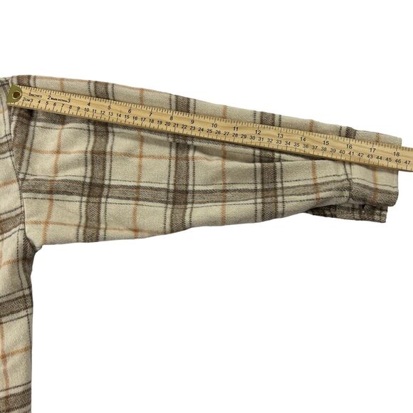Zaful Womens Flannel/Fleece Button Up Shacket Jacket Sz 6 Tan Nude Plaid Neutral - Picture 5 of 9